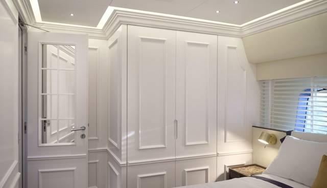 PICCHIOTTI 24 yacht for sale 29