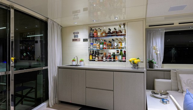 PHOENIX yacht for sale 25