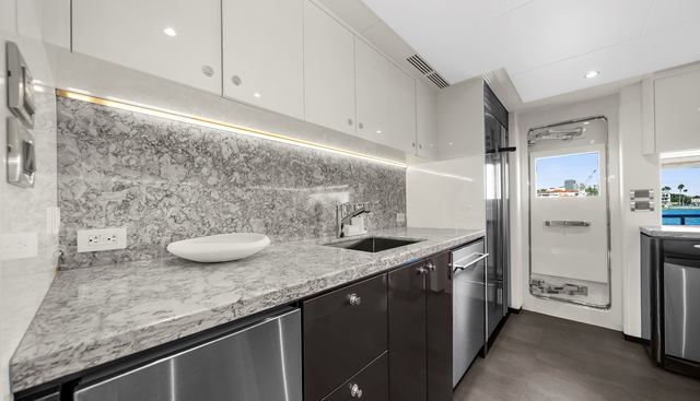 La-la-la yacht for sale 40