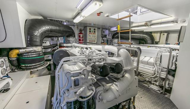 Lontano yacht for sale 24