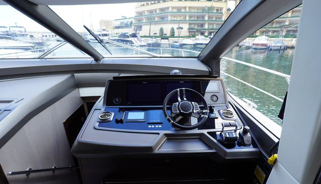 21793 yacht for sale 23