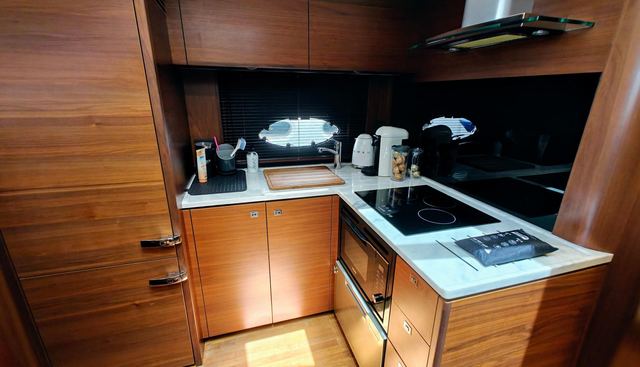 noname yacht for sale 8