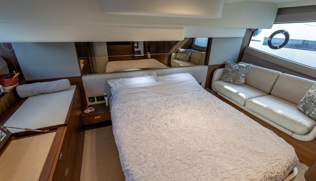 Viva yacht for sale 45