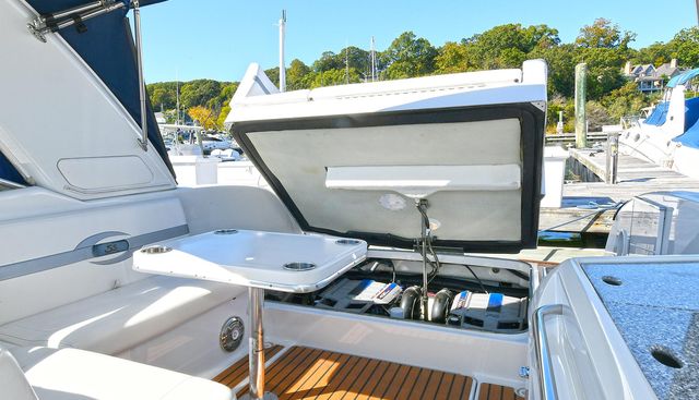 REGINA yacht for sale 24