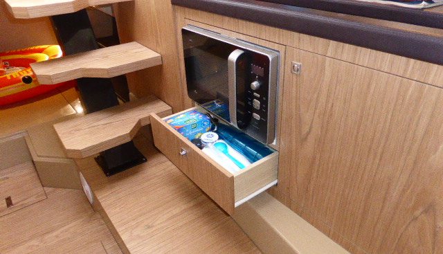 Hédoné IV yacht for sale 8