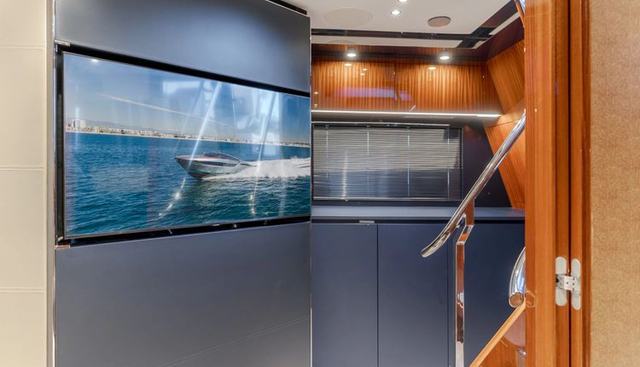 Commodore One yacht for sale 24