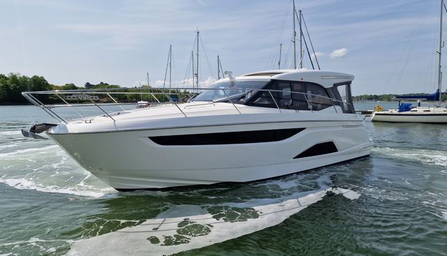 Hattie Grace yacht for sale 3