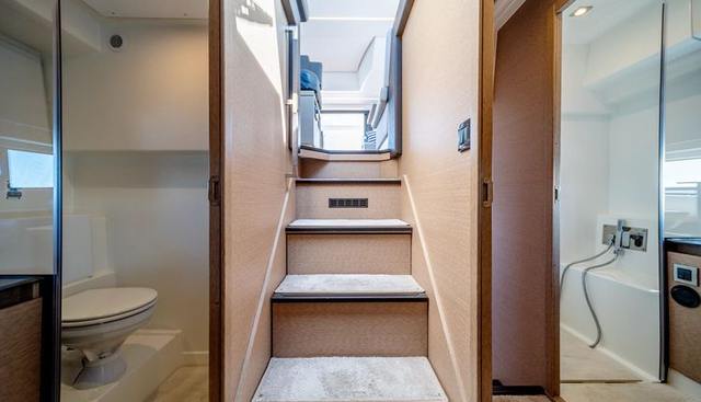 V & A yacht for sale 24