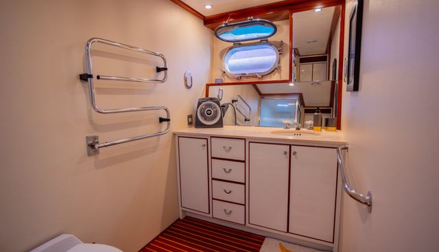 Noya Hill yacht for sale 27