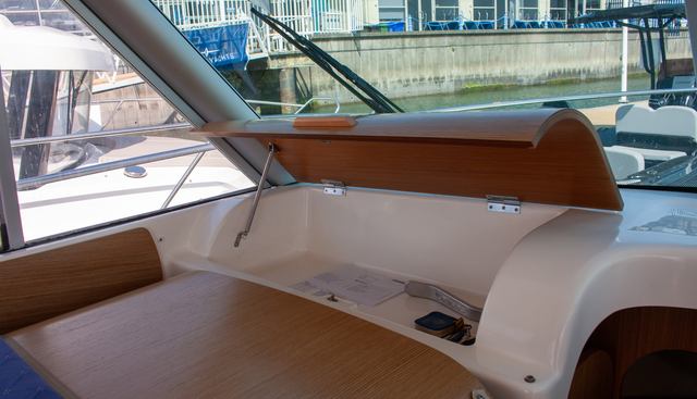 Merry Fisher 805 Limited yacht for sale 33