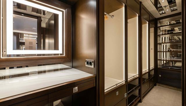 AURA yacht for sale 9