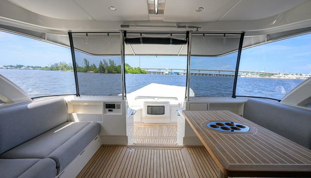 noname yacht for sale 37