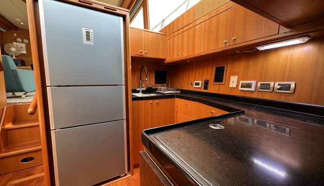 noname yacht for sale 7