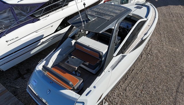 noname yacht for sale 4