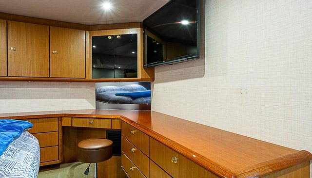 noname yacht for sale 28