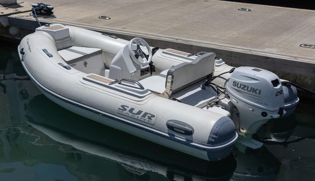 Quay to Happiness yacht for sale 35