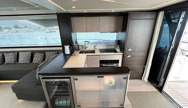 MAN 68 yacht for sale 12