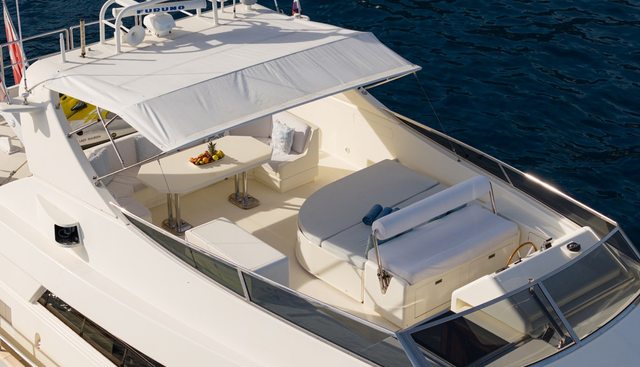 LADY MAUREEN yacht for sale 30