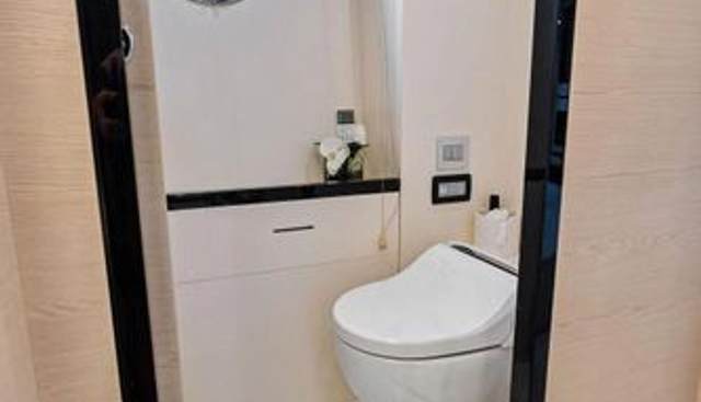 Deep Blue yacht for sale 147