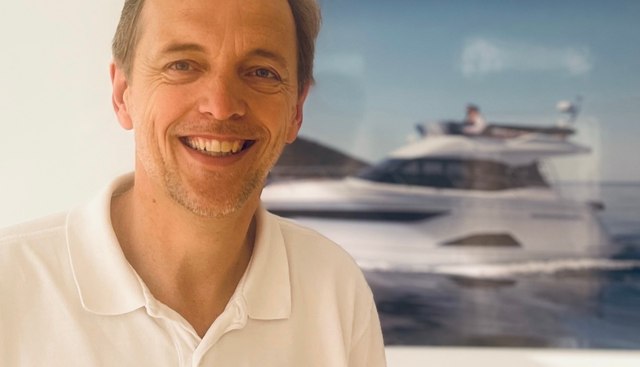 Sunrise I yacht for sale 24