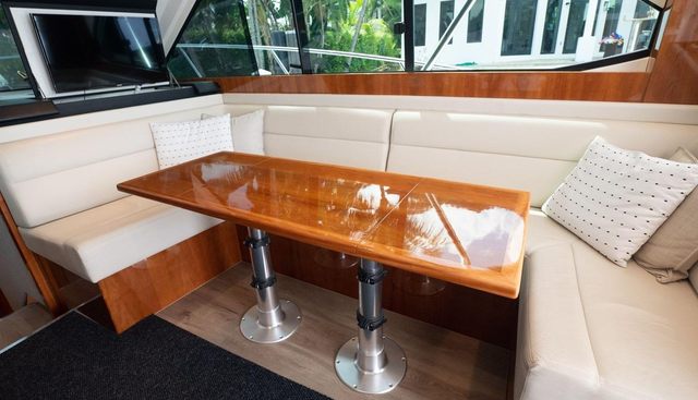 NO. 7 yacht for sale 13