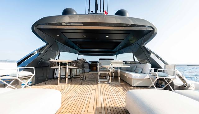 La yacht for sale 10