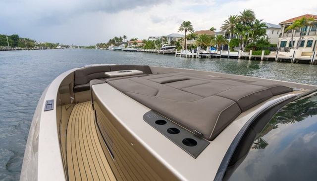 noname yacht for sale 24