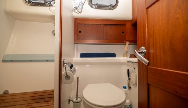 Cloud Nine yacht for sale 34