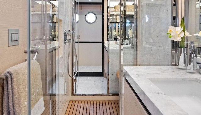 Deep Blue yacht for sale 72