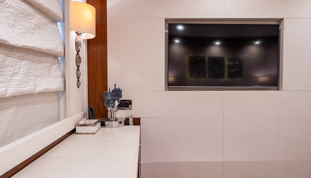 Firefly yacht for sale 29