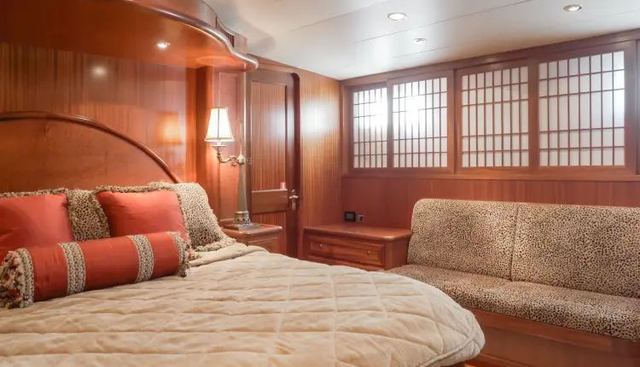 AL DI LA yacht for sale 35
