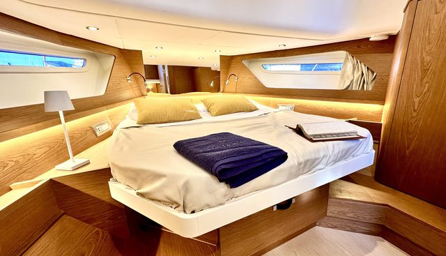 2027 Lancia Aprea 42 yacht for sale 3
