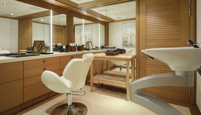 Pelorus yacht for sale 44