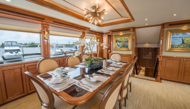 FOOTLOOSE yacht for sale 14