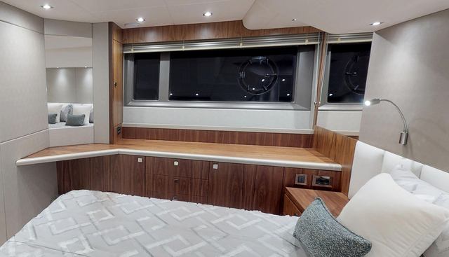 FARPOINT yacht for sale 3