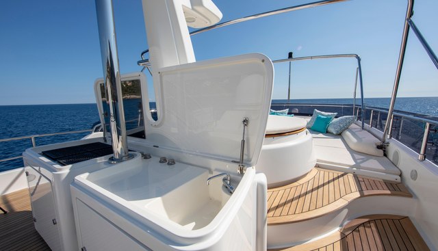 CENTURION yacht for sale 27