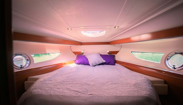 LA PINTA yacht for sale 23