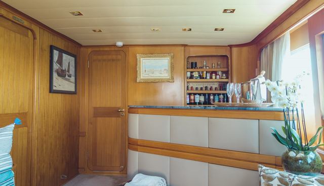 FREEMONT yacht for sale 8