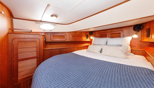 Ruckus yacht for sale 38