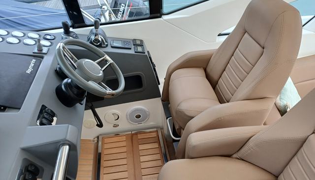 noname yacht for sale 8