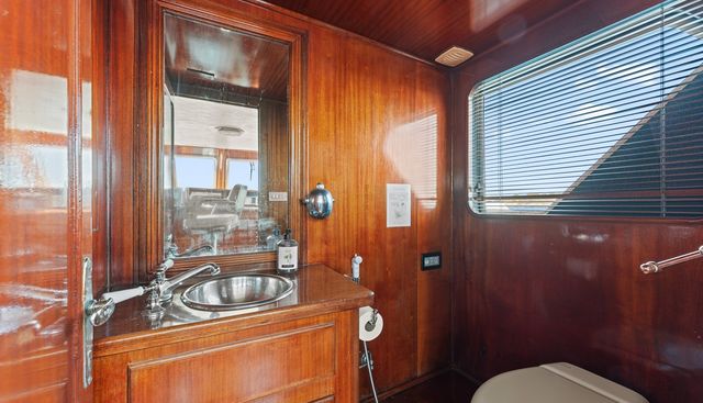 Daylami yacht for sale 25