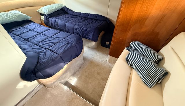 Footloose yacht for sale 12