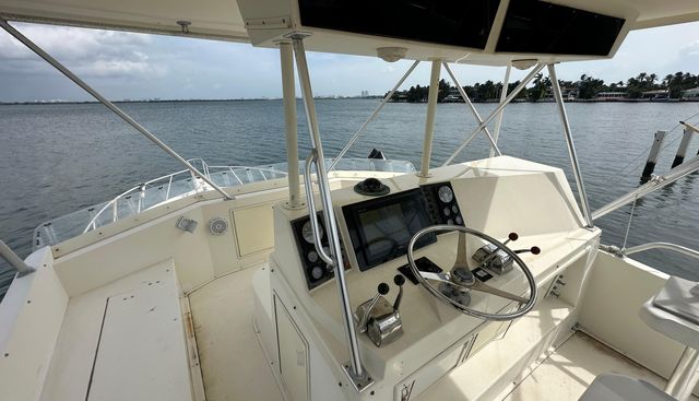 noname yacht for sale 10