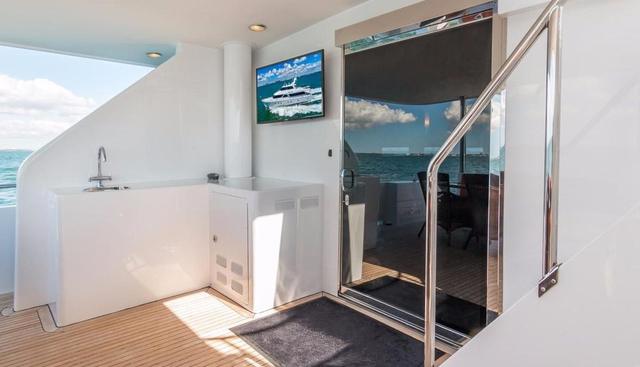 ROBIN'S NEST yacht for sale 2