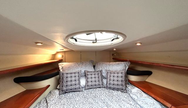 noname yacht for sale 32
