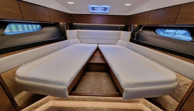 noname yacht for sale 38