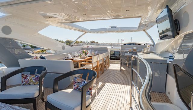 REUNION yacht for sale 30