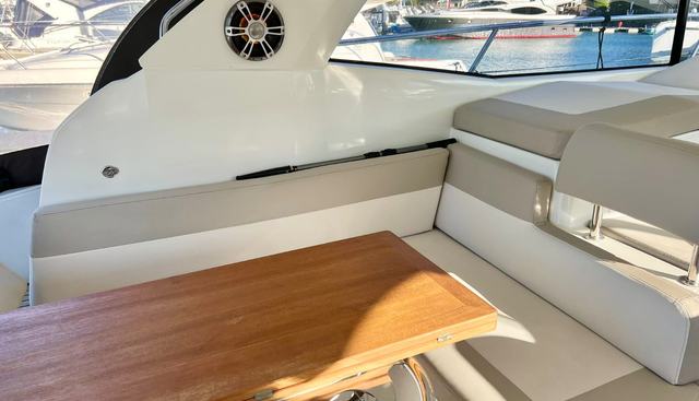 Essential Too yacht for sale 9