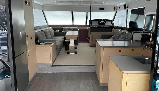 FOUNTAINE PAJOT MY6 yacht for sale 14