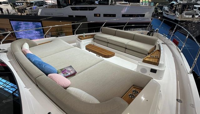 noname yacht for sale 4